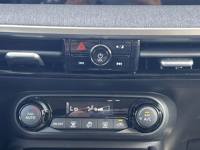 2026 Aspen White/Super Black Nissan Kicks SV FWD SUV