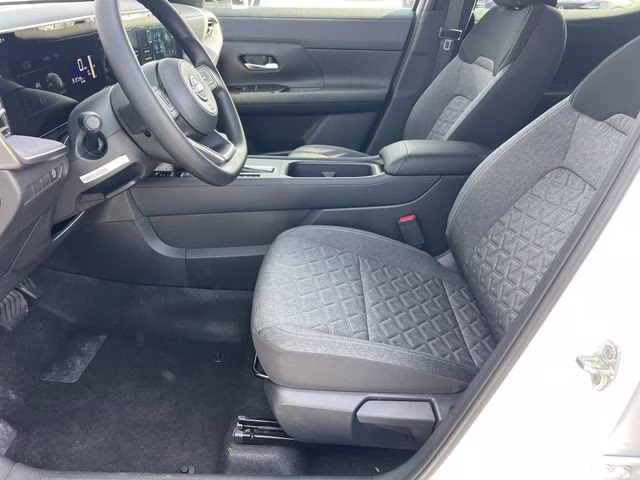 2026 Aspen White/Super Black Nissan Kicks SV FWD SUV