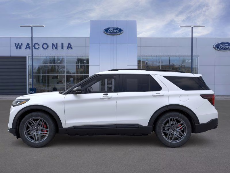 2026 Star White Metallic Tri-Coat Ford Explorer ST 4X4 SUV
