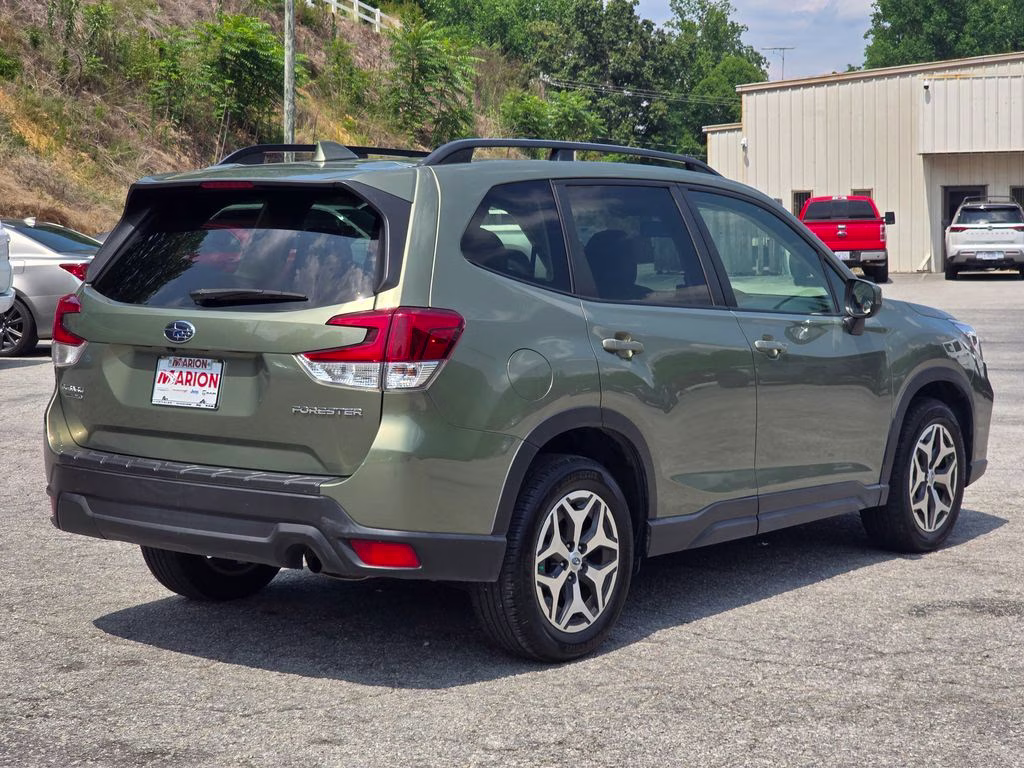 2021 Jasper Green Metallic Subaru Forester Premium AWD SUV