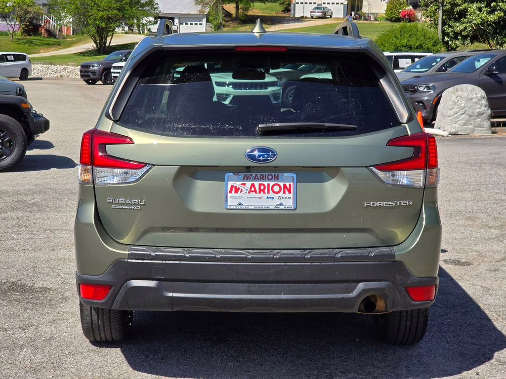2021 Jasper Green Metallic Subaru Forester Premium AWD SUV