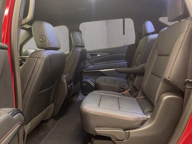 2026 Radiant Red Tintcoat Chevrolet Traverse Z71 AWD SUV