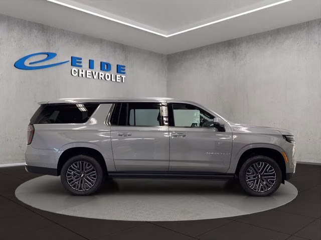 2026 Sterling Gray Metallic Chevrolet Suburban High Country 4X4 SUV