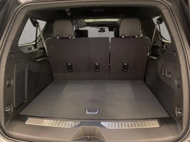 2026 Sterling Gray Metallic Chevrolet Suburban High Country 4X4 SUV