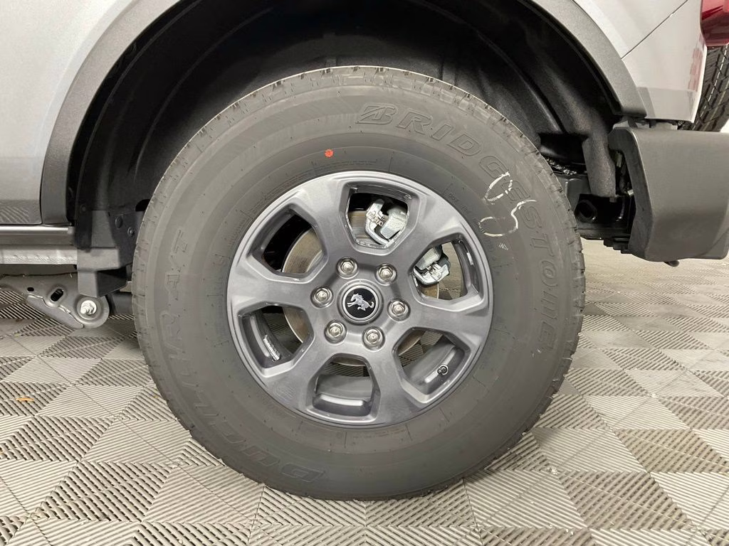 2025 Gray Metallic Ford Bronco Big Bend 4X4 SUV