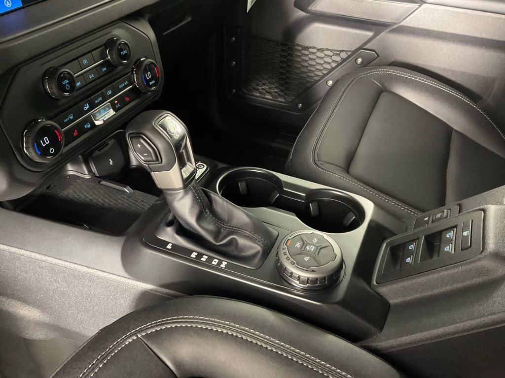 2025 Gray Metallic Ford Bronco Big Bend 4X4 SUV