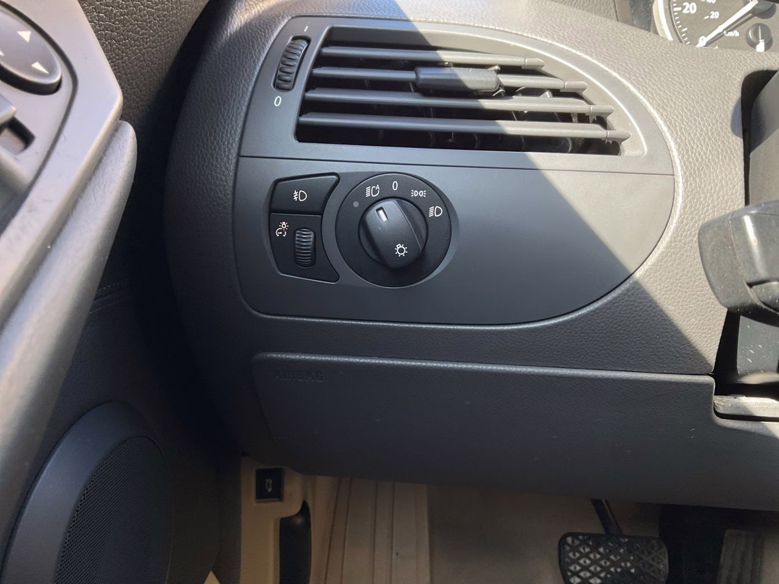 2005 Mineral Silver Metallic BMW 6 Series 645Ci RWD Convertible