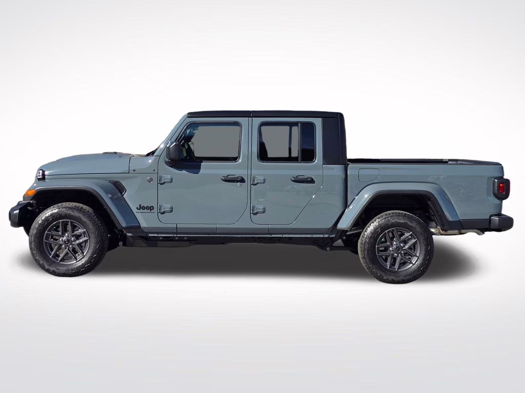 2026 Anvil Clearcoat Jeep Gladiator Sport S 4X4 Truck