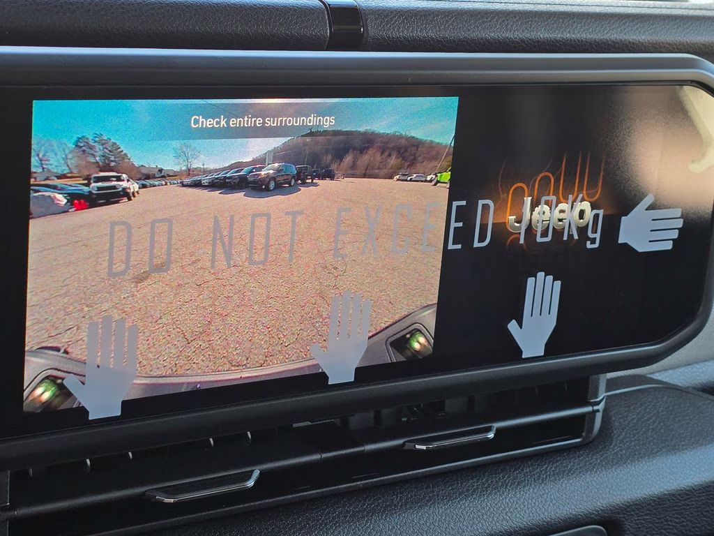 2026 Anvil Clearcoat Jeep Gladiator Sport S 4X4 Truck