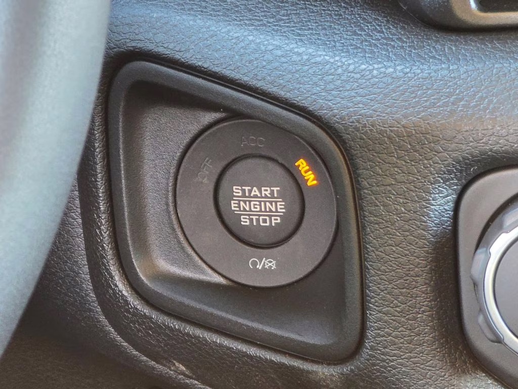 2026 Anvil Clearcoat Jeep Gladiator Sport S 4X4 Truck