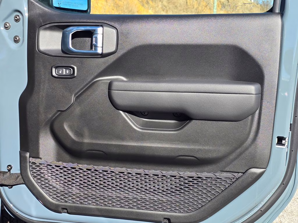 2026 Anvil Clearcoat Jeep Gladiator Sport S 4X4 Truck