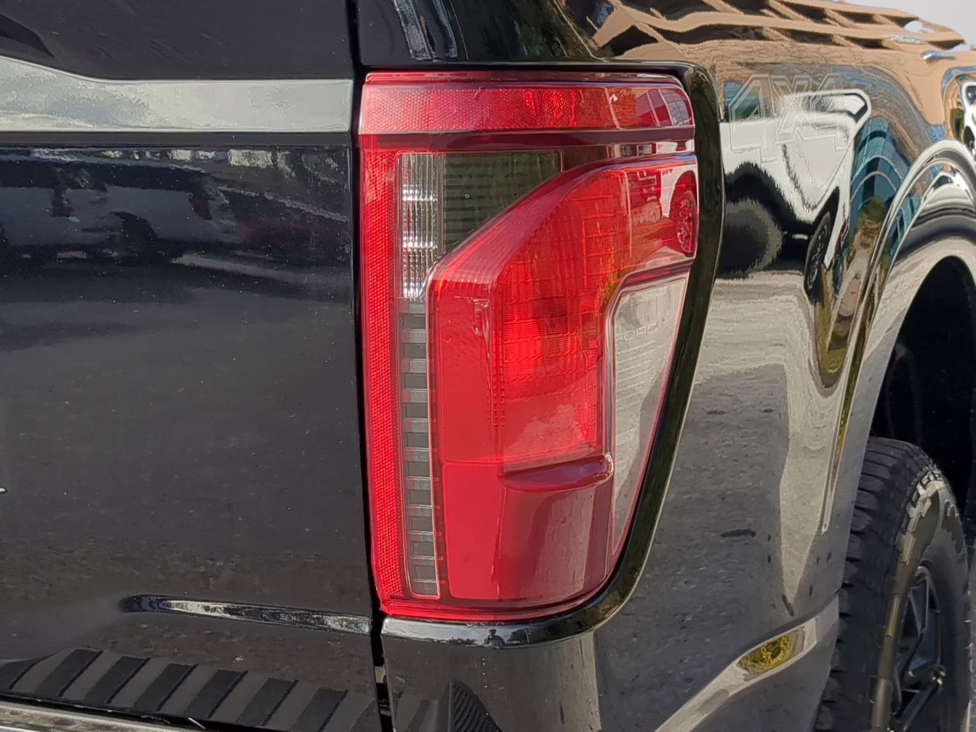 2026 Agate Black Metallic Ford F-150 STX Crew Cab Pickup 4X4 Truck