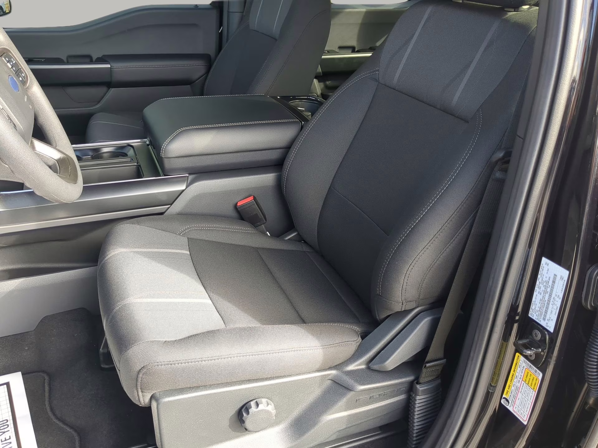 2026 Agate Black Metallic Ford F-150 STX Crew Cab Pickup 4X4 Truck