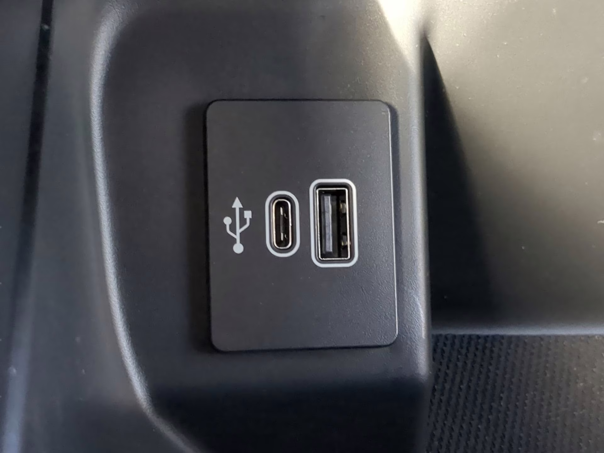 2026 Agate Black Metallic Ford F-150 STX Crew Cab Pickup 4X4 Truck