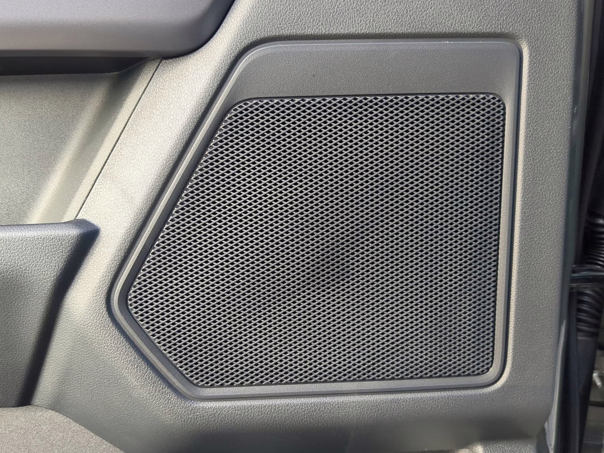 2026 Carbonized Gray Metallic Ford F-150 XLT Crew Cab Pickup 4X4 Truck