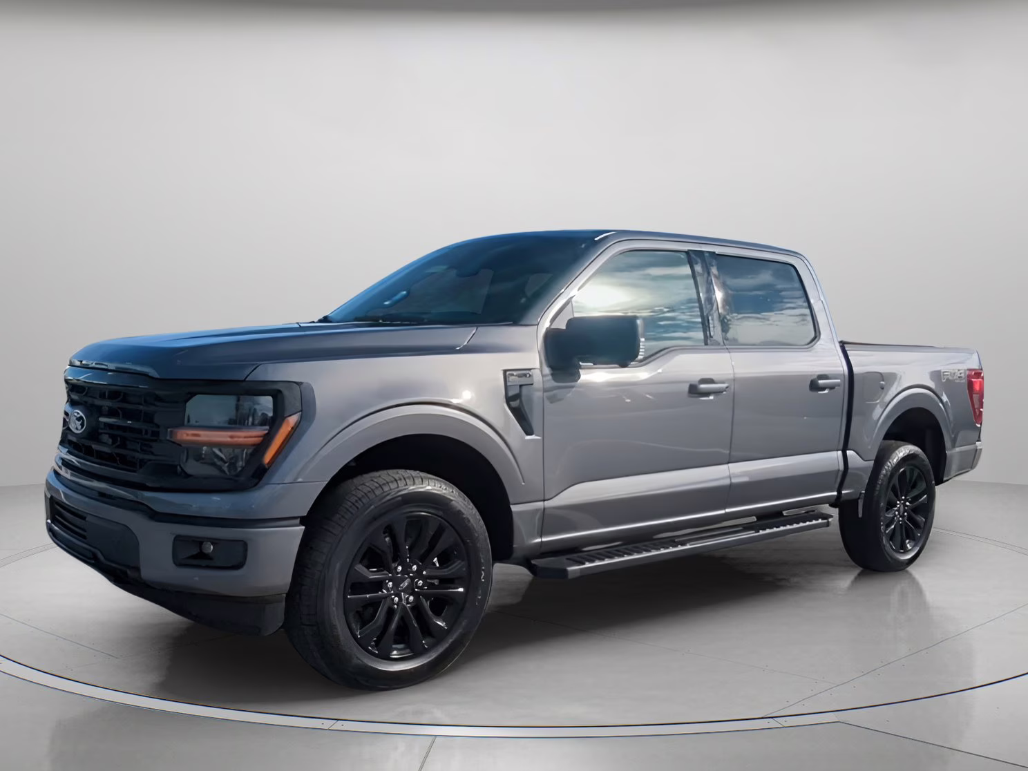 2026 Carbonized Gray Metallic Ford F-150 XLT Crew Cab Pickup 4X4 Truck