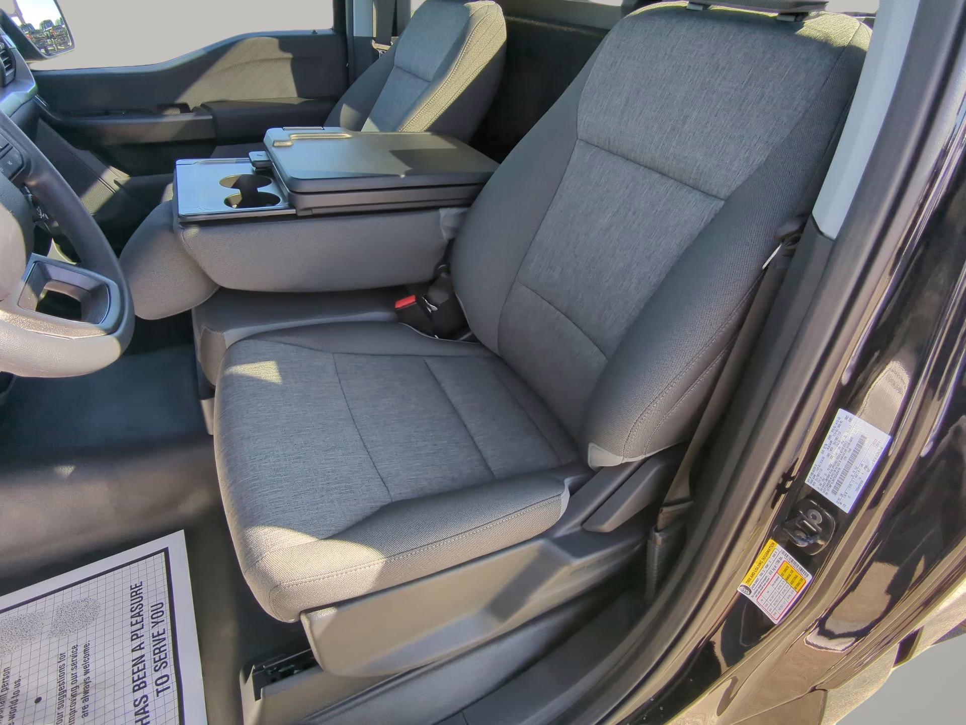 2026 Agate Black Metallic Ford F-150 XL Regular Cab Pickup 4X4 Truck