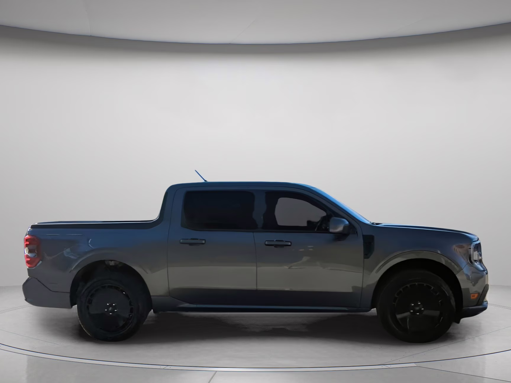 2026 Carbonized Gray Metallic Ford Maverick Lobo Standard Crew Cab Pickup AWD Truck