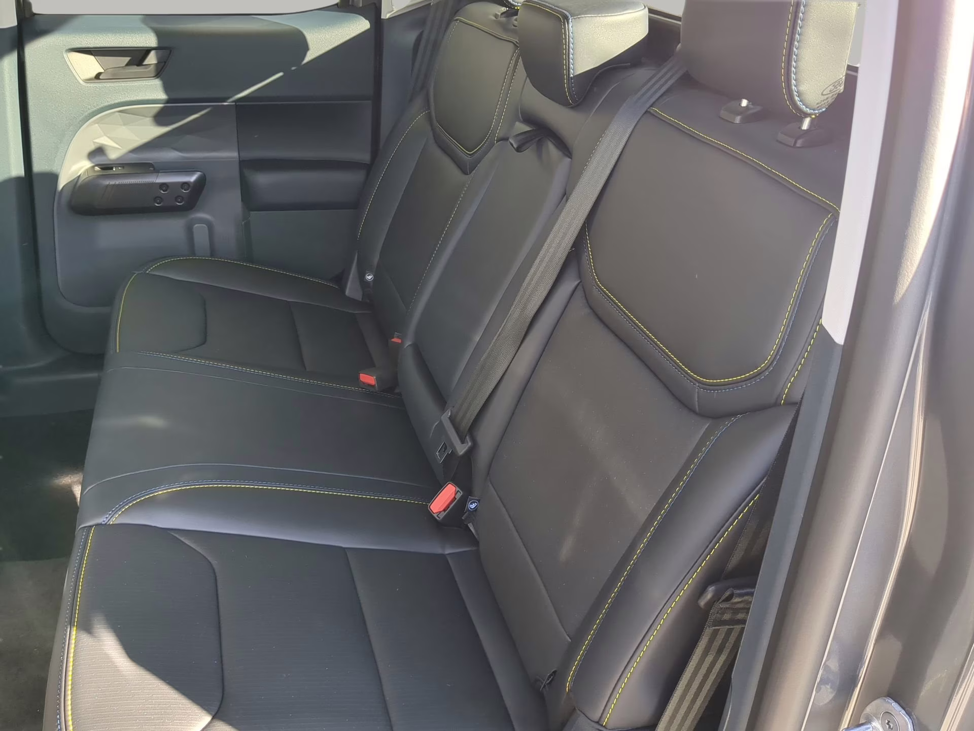 2026 Carbonized Gray Metallic Ford Maverick Lobo Standard Crew Cab Pickup AWD Truck