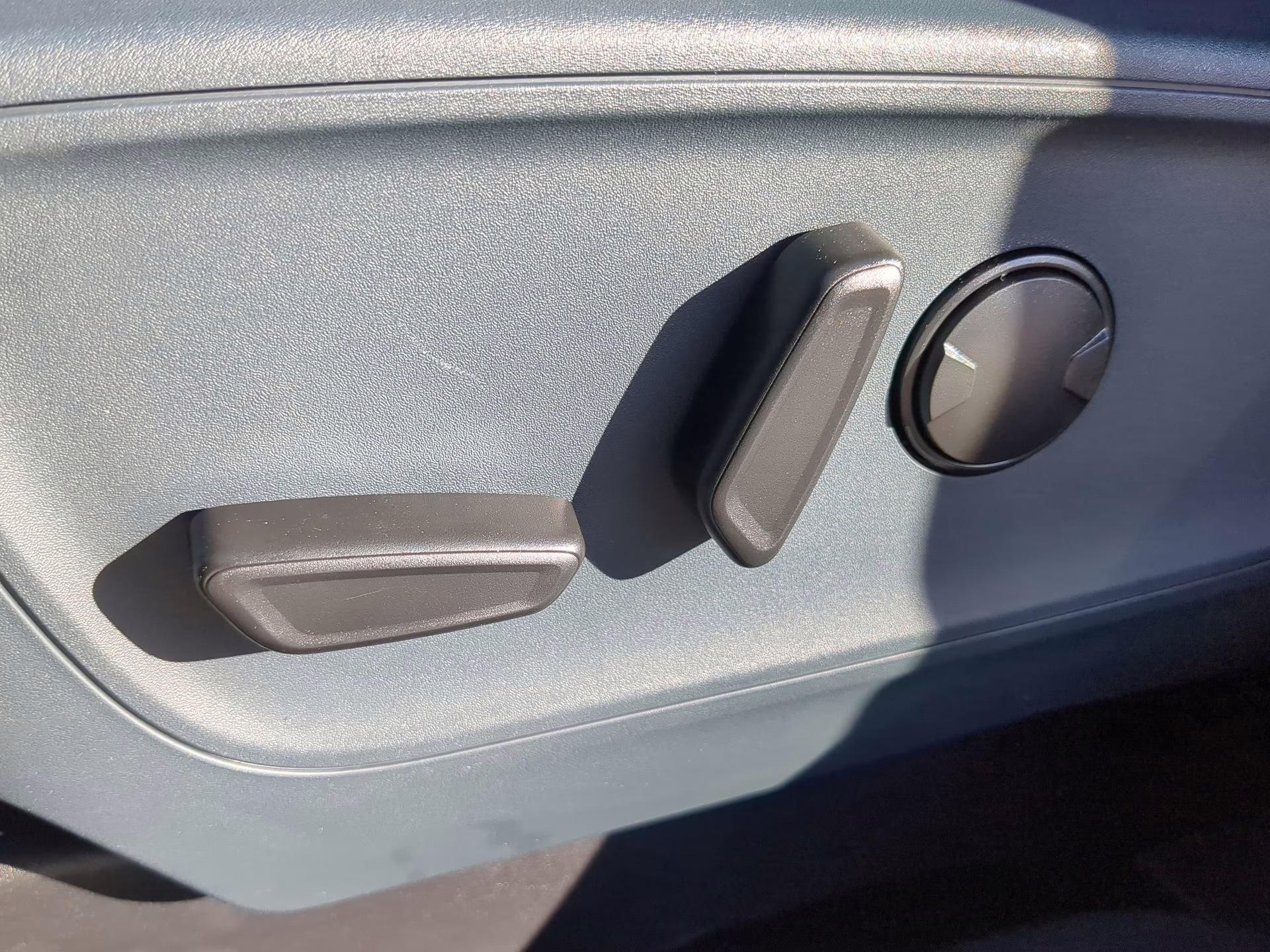 2026 Carbonized Gray Metallic Ford Maverick Lobo Standard Crew Cab Pickup AWD Truck