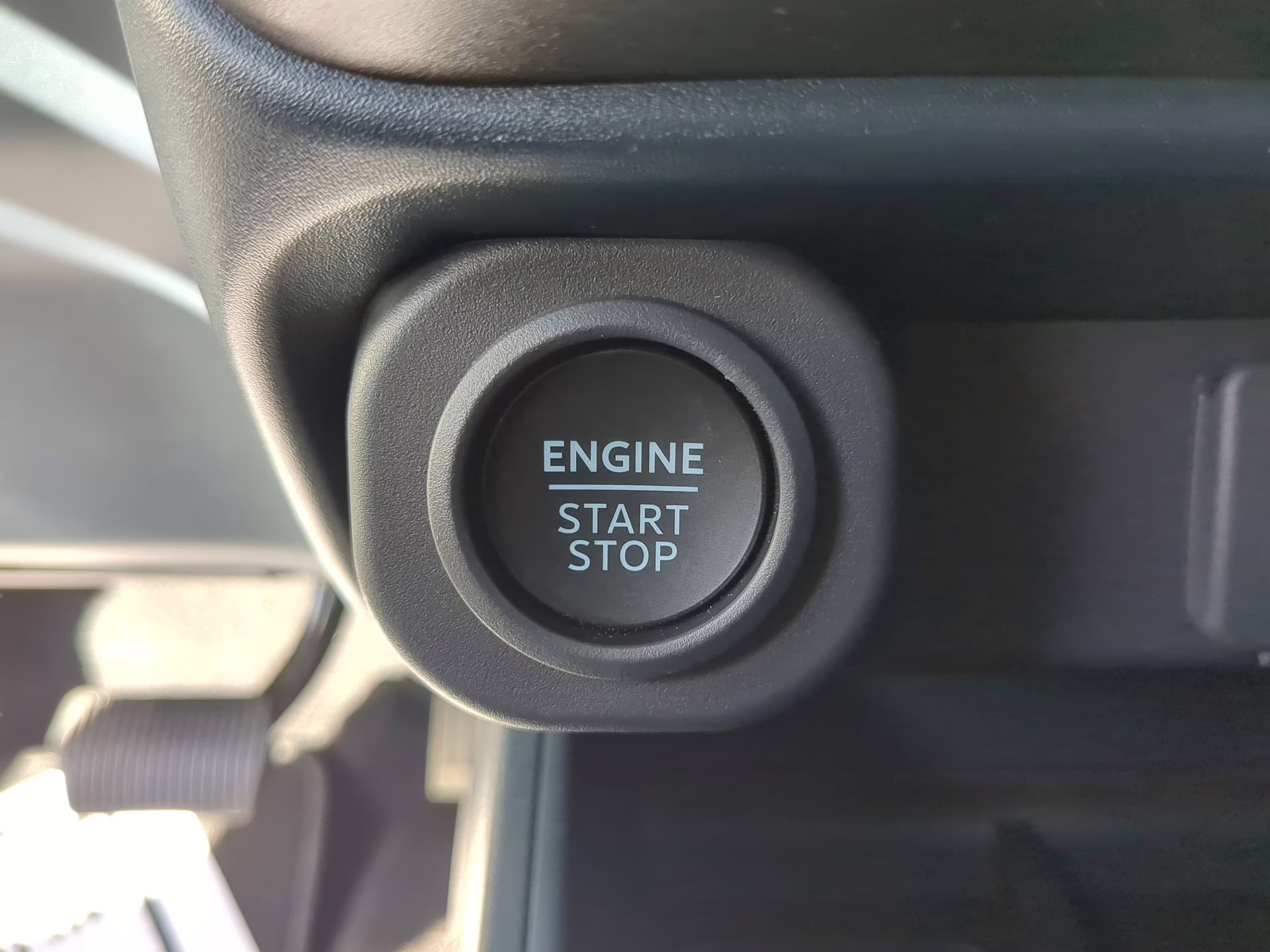 2026 Carbonized Gray Metallic Ford Maverick Lobo Standard Crew Cab Pickup AWD Truck