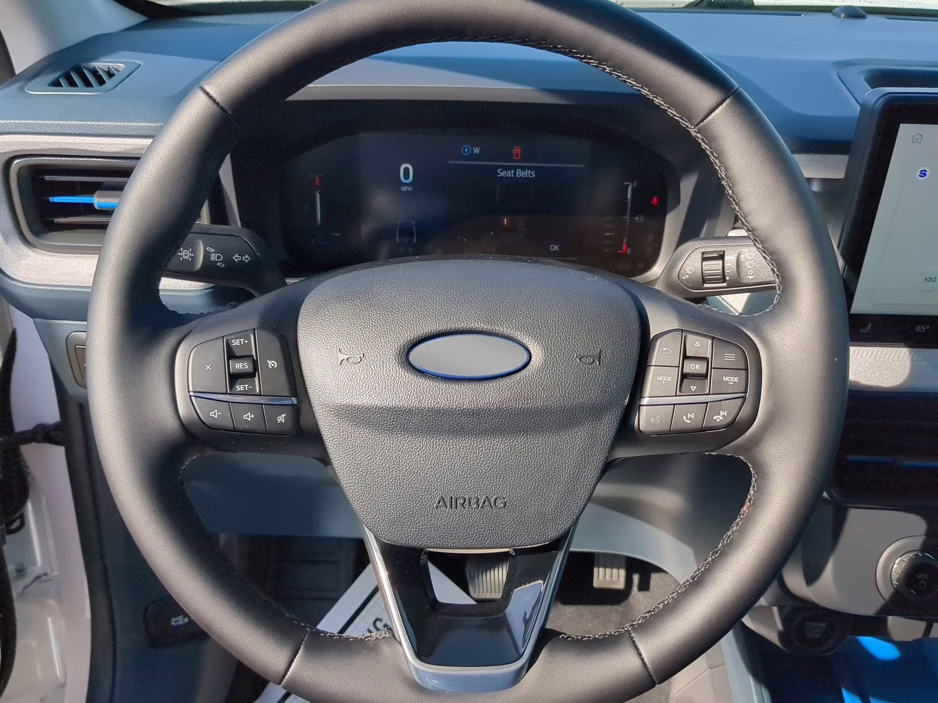 2026 Oxford White Ford Maverick XLT Crew Cab Pickup FWD Truck