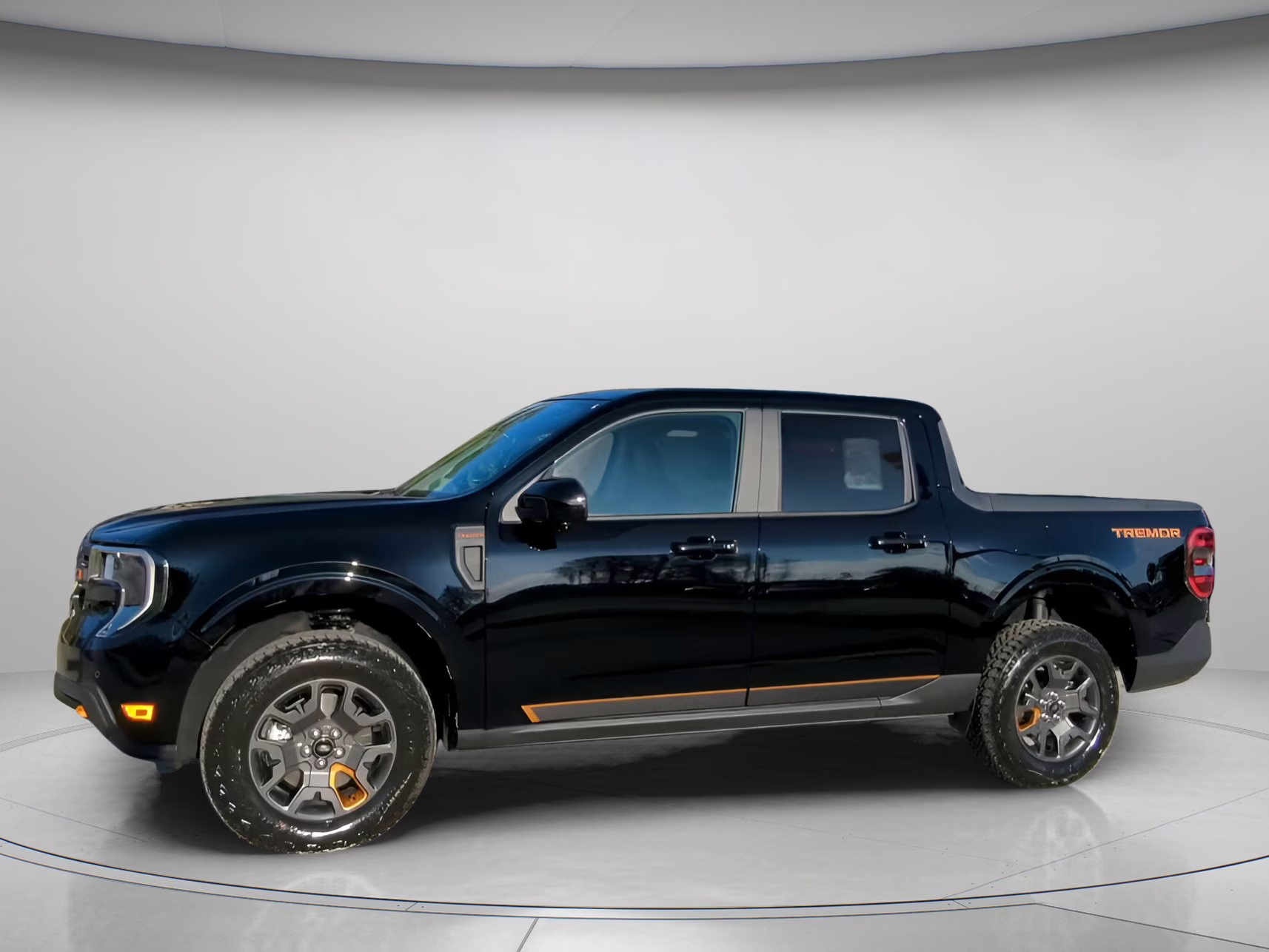 2026 Shadow Black Ford Maverick Tremor Crew Cab Pickup AWD Truck