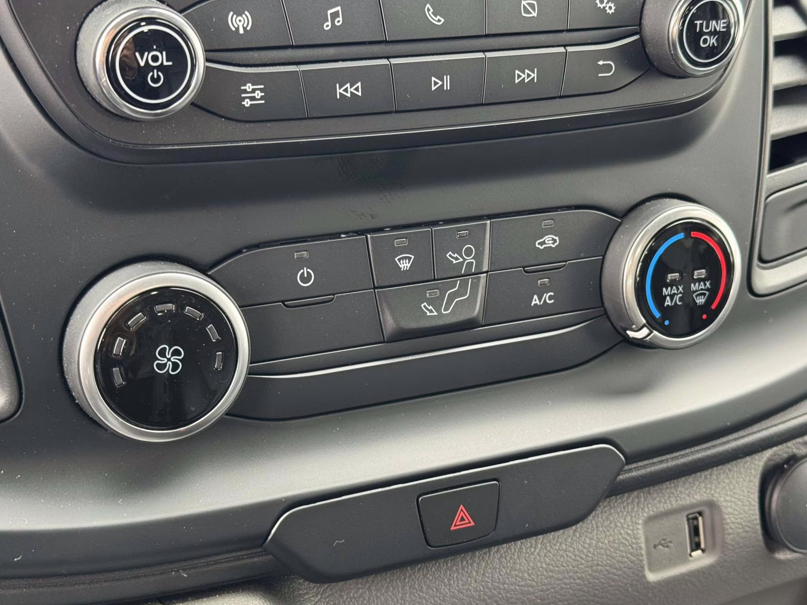 2024 White Ford Transit Cargo Van T-250 130 Low Rf 9070 GVWR RWD RWD Van