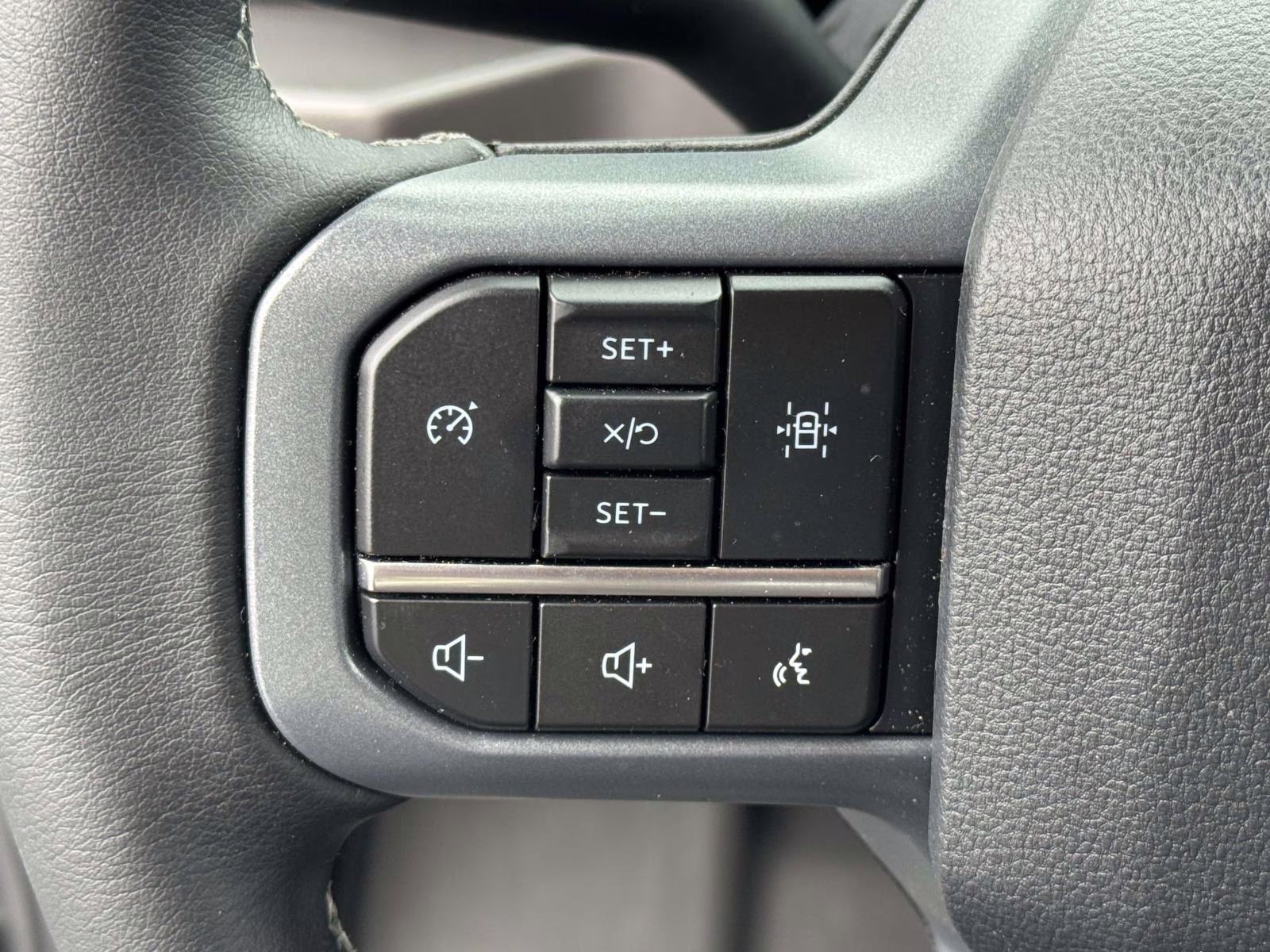 2025 Gray Ford F-150 XLT 4WD SuperCab 6.5' Box 4X4 Truck