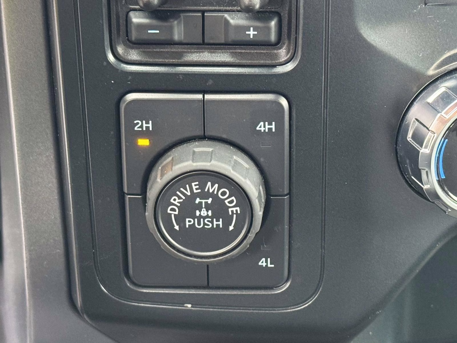 2025 Gray Ford F-150 XLT 4WD SuperCab 6.5' Box 4X4 Truck