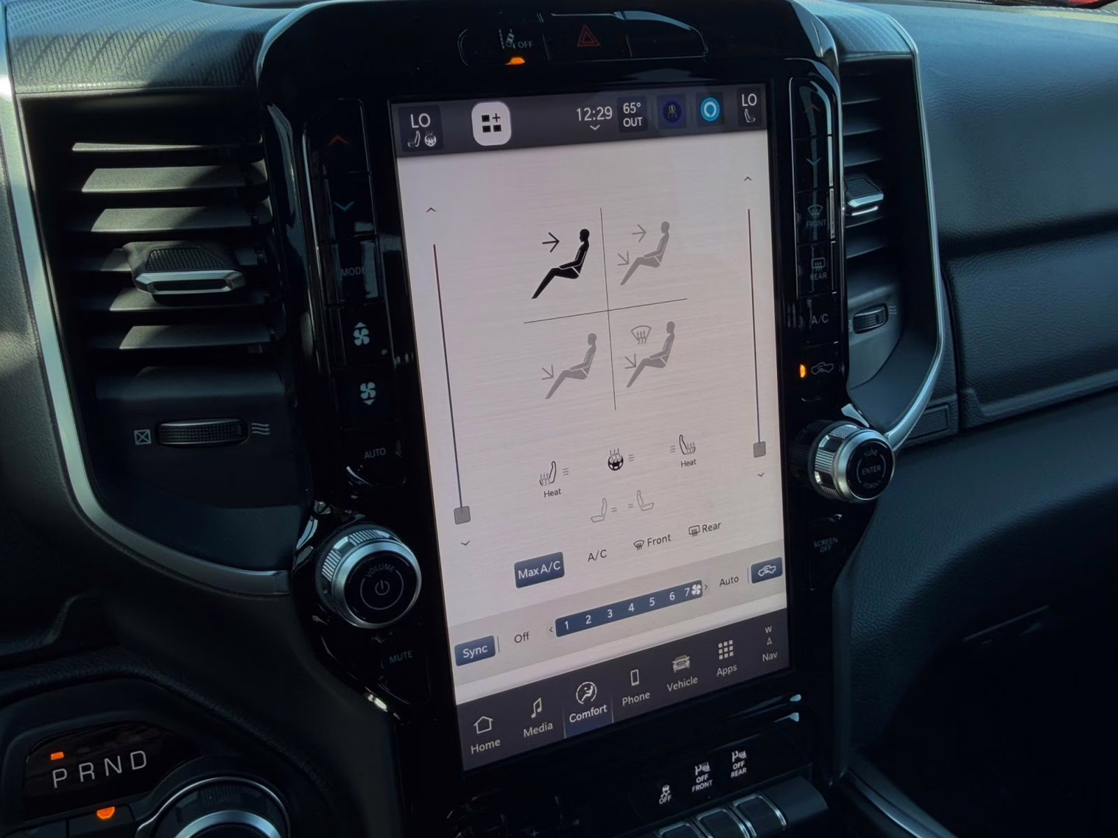 2026 Diamond Black Crystal Pearlcoat Ram 1500 Big Horn/Lone Star 4X4 Truck