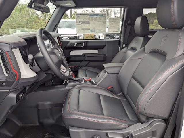 2025 Oxford White Ford Bronco Stroppe Edition 4X4 Convertible