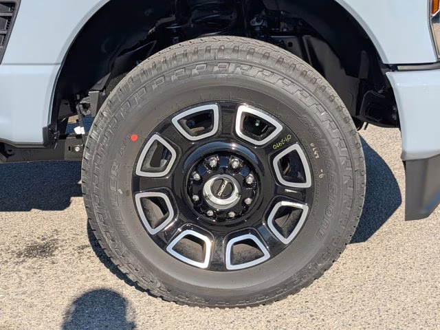 2026 Gray Metallic Ford Super Duty F-350 SRW Platinum 4X4 Truck