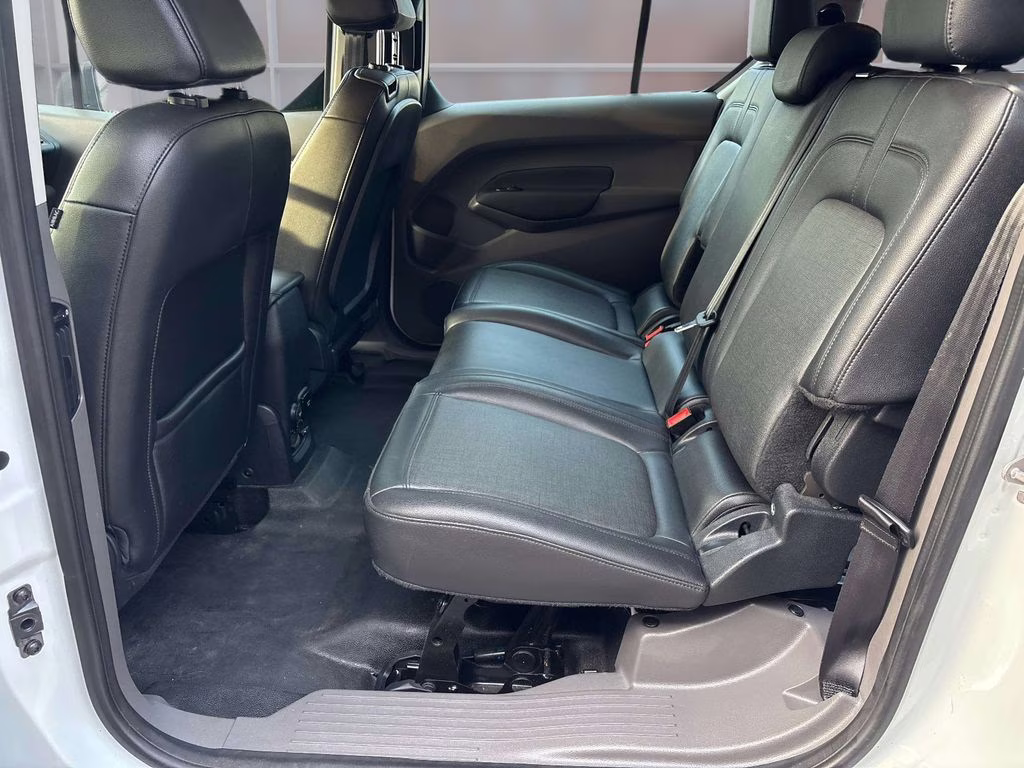 2022 Frozen White Ford Transit Connect XL FWD Crossover