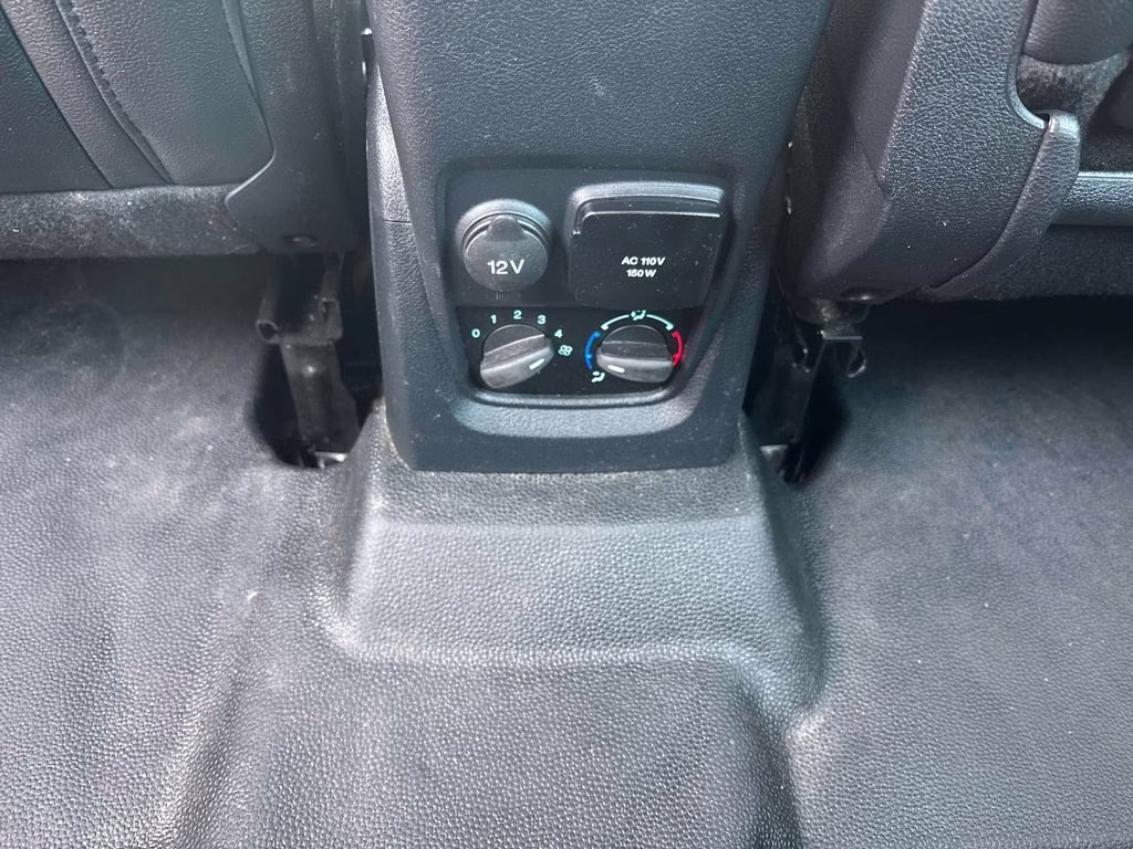 2022 Frozen White Ford Transit Connect XL FWD Crossover
