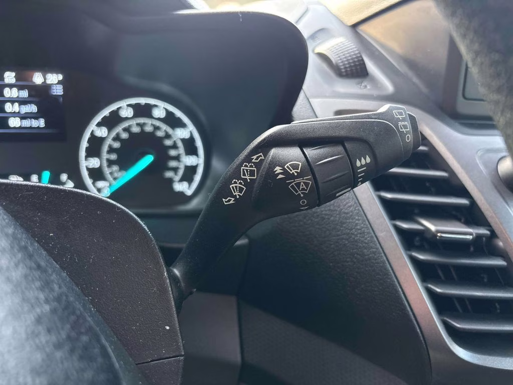 2022 Frozen White Ford Transit Connect XL FWD Crossover