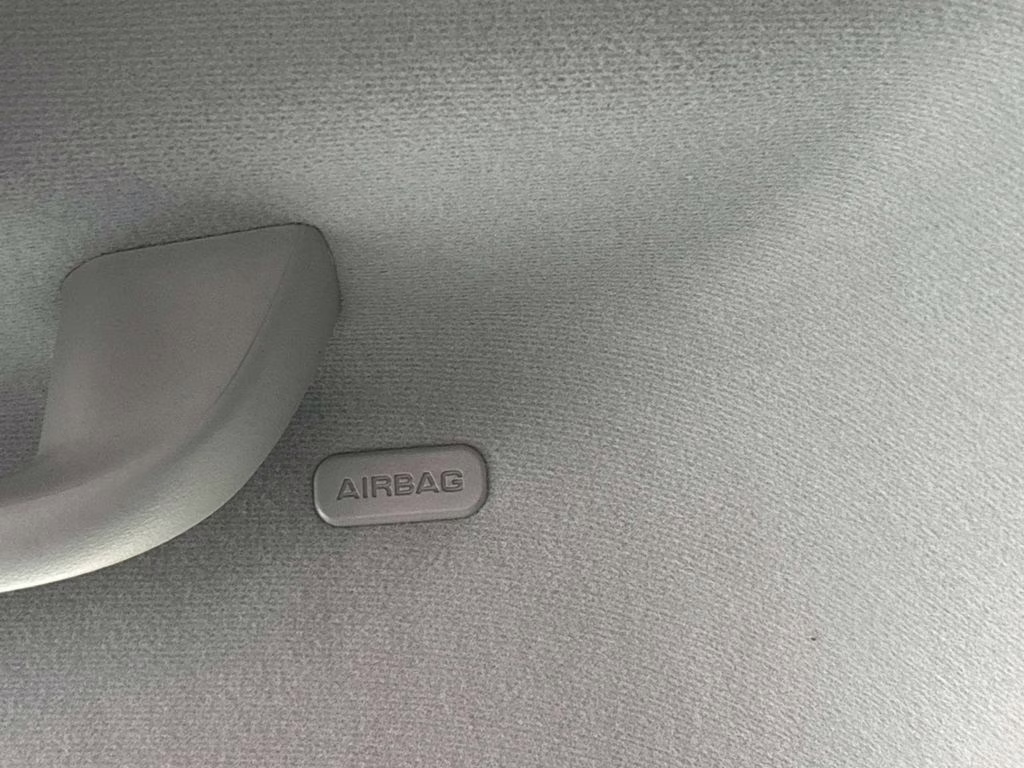 2022 Frozen White Ford Transit Connect XL FWD Crossover