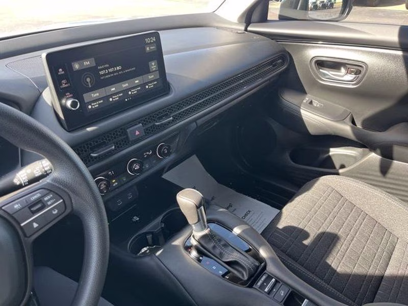 2026 Crystal Black Pearl Honda HR-V LX AWD SUV