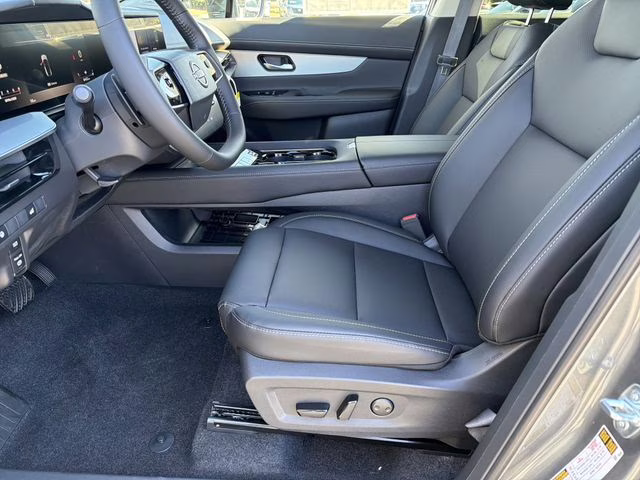 2026 Gun Metallic Nissan Murano SL AWD SUV