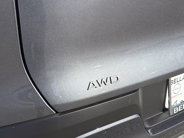 2026 Gun Metallic Nissan Murano SL AWD SUV