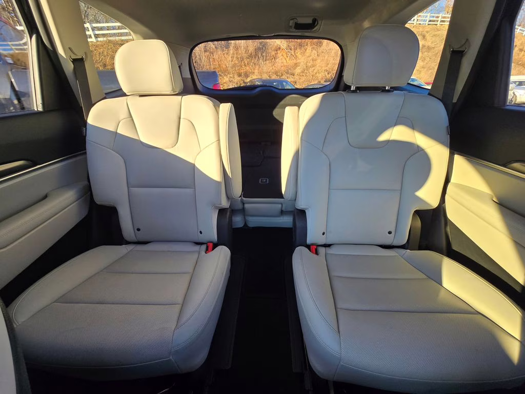 2023 Gravity Gray Kia Telluride S FWD SUV