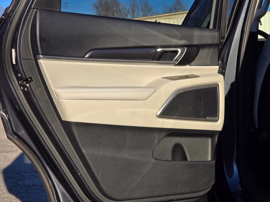 2023 Gravity Gray Kia Telluride S FWD SUV