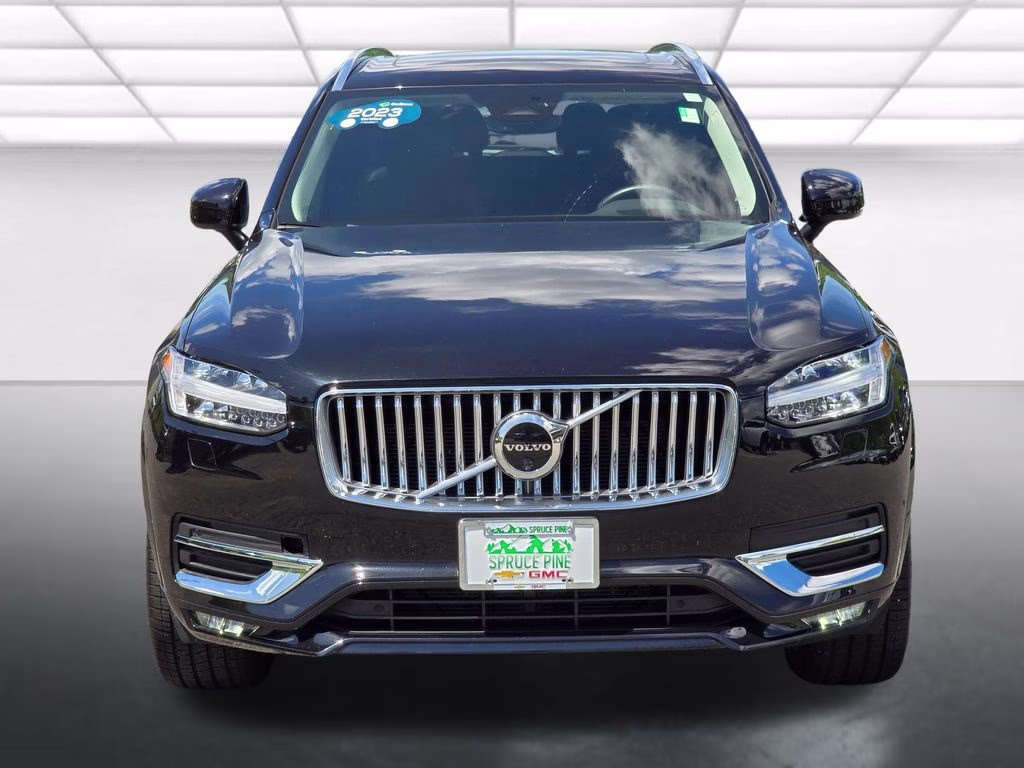 2023 Onyx Black Metallic Volvo XC90 B6 Plus 7-Seater AWD SUV