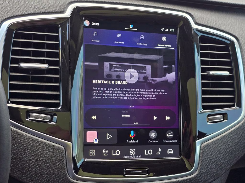 2023 Onyx Black Metallic Volvo XC90 B6 Plus 7-Seater AWD SUV
