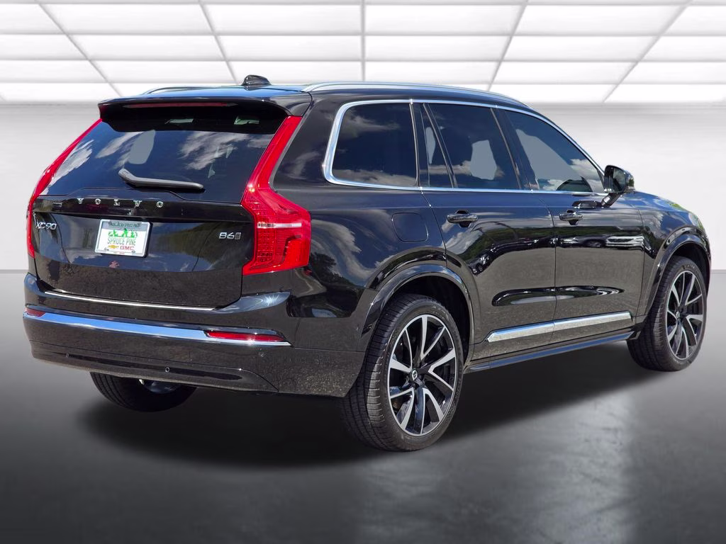 2023 Onyx Black Metallic Volvo XC90 B6 Plus 7-Seater AWD SUV