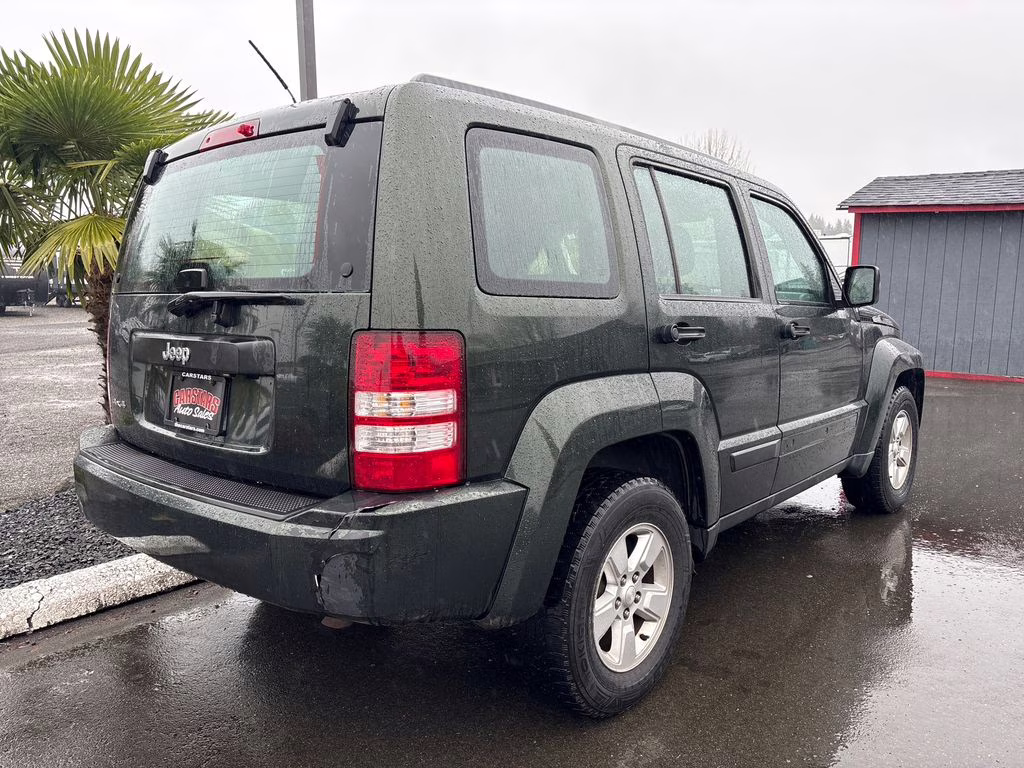 2012 Natural Green Pearlcoat Jeep Liberty Sport 4X4 SUV