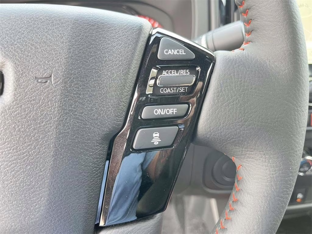 2026 Glacier White Nissan Frontier PRO-X RWD Truck