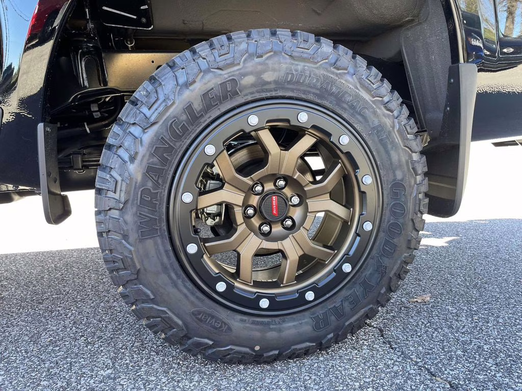 2026 Super Black Nissan Frontier SV 4X4 Truck