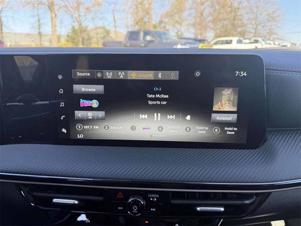 2025 Deep Blue Pearl/Gun Metallic Nissan Kicks SR FWD SUV