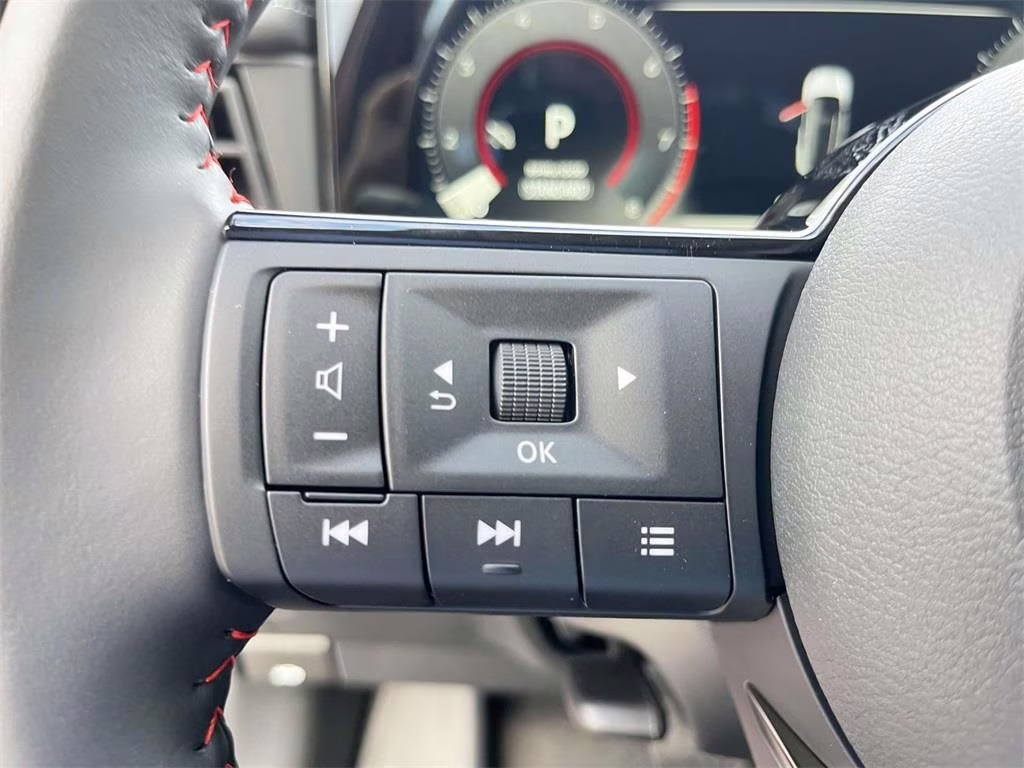 2026 Scarlet Ember Tintcoat Nissan Kicks SR FWD SUV